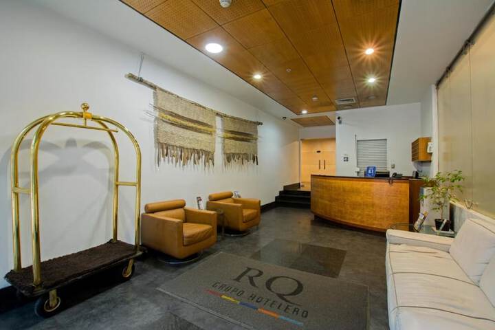 Guest Lobby