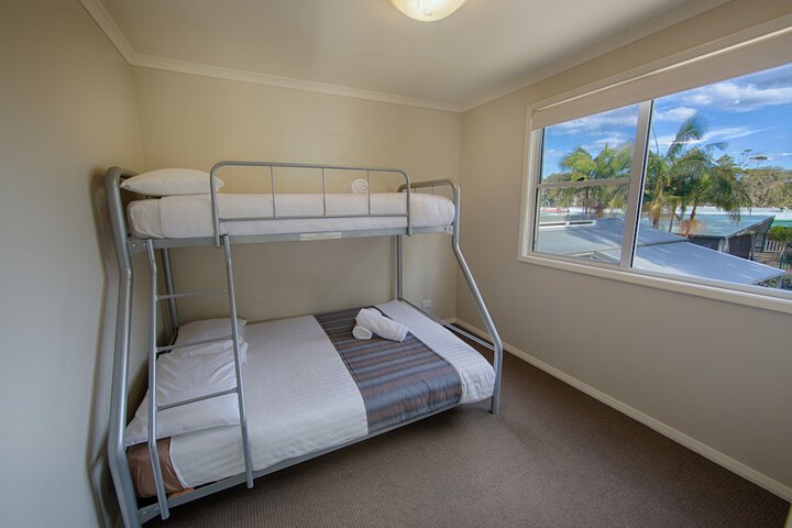 Room 5 of 78