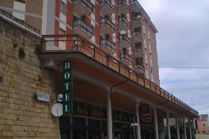 Hotel 49 of 54