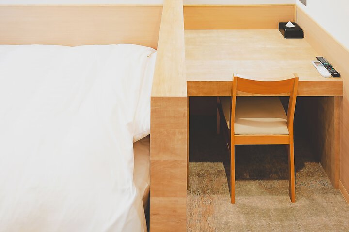 Room 29 of 64