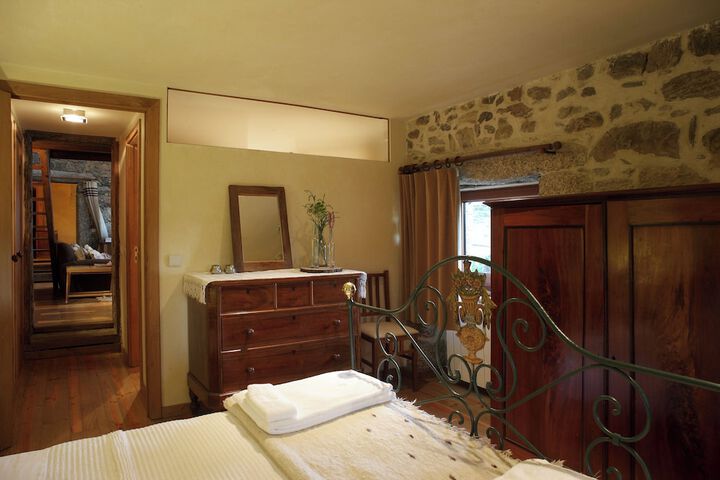 Room 22 of 117