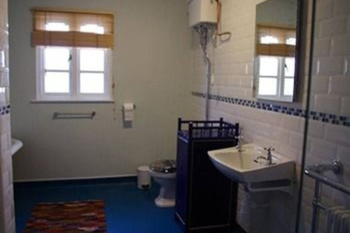 Room 3 of 15