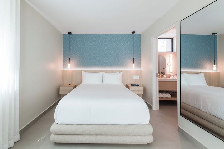 Room 14 of 59