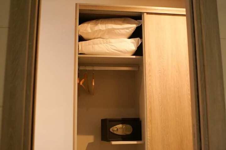 Room 7 of 21