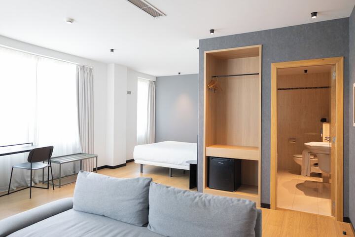 Room 14 of 31