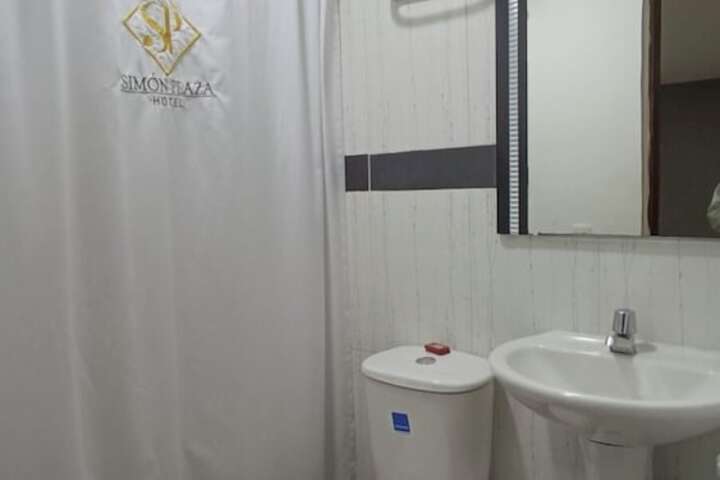 Room 42 of 56