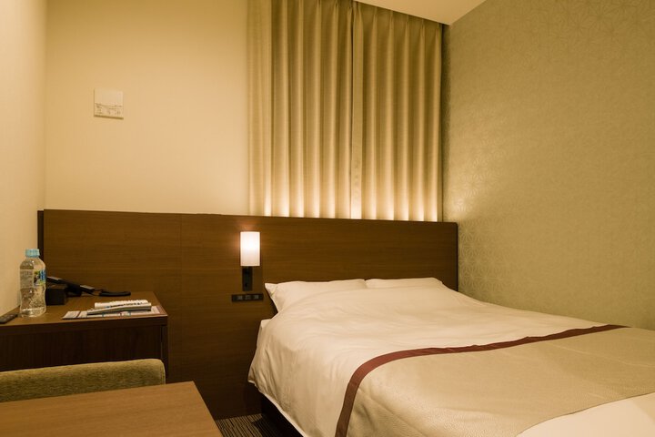 Room 21 of 79