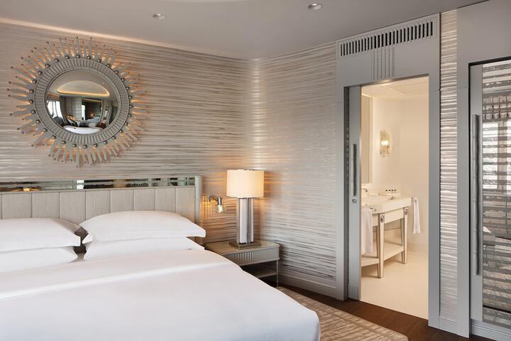 Room 21 of 140