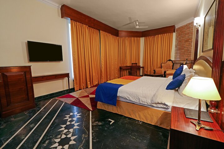 Room 22 of 57