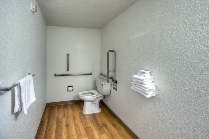 Standard Room, King or Two Doubles (1 of 4)