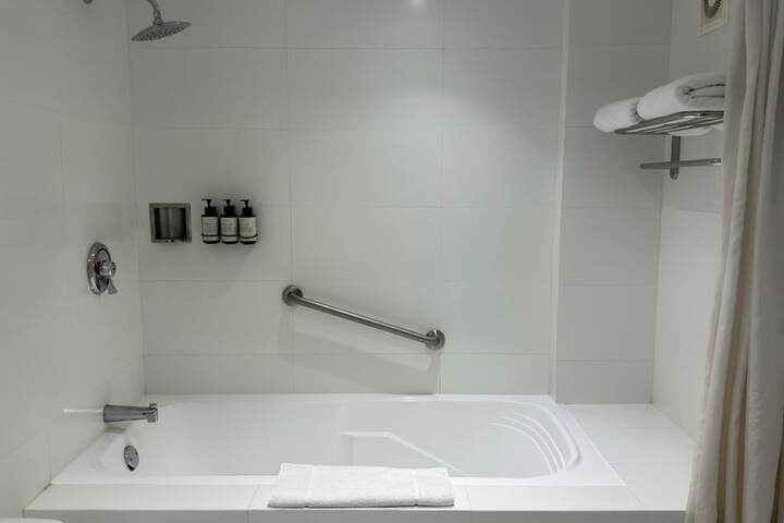 Clean Restrooms