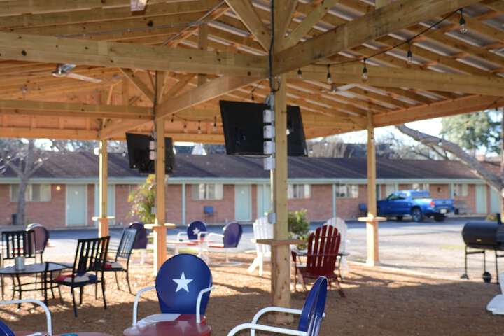 BBQ/picnic area