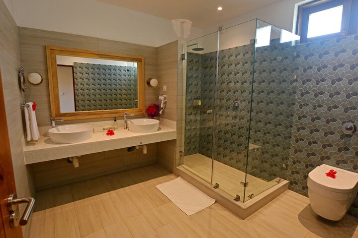 Bathroom Interior Photo