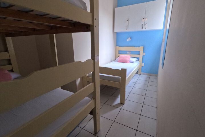 Room 16 of 22