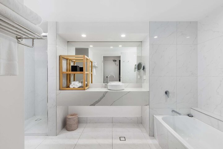 Room 39 of 161