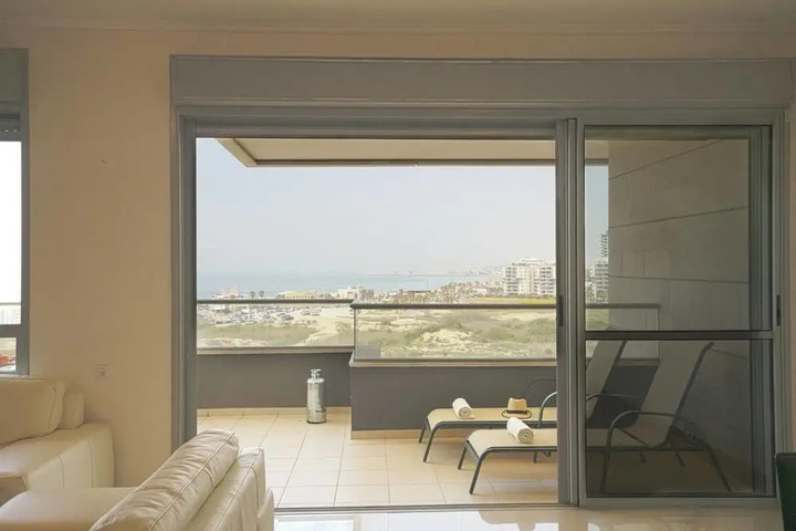 Terrace/Patio 7 of 14