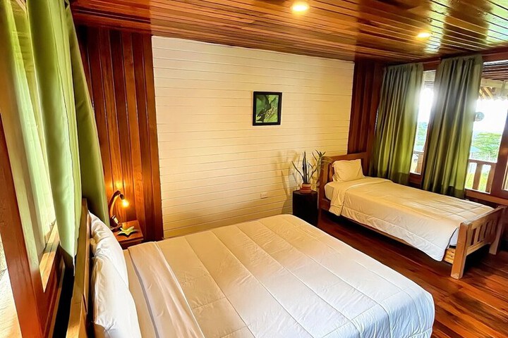 Room 5 of 88