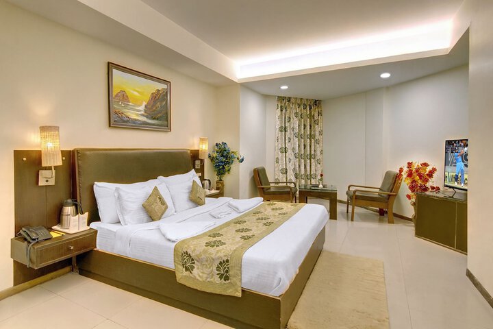 Room 21 of 54