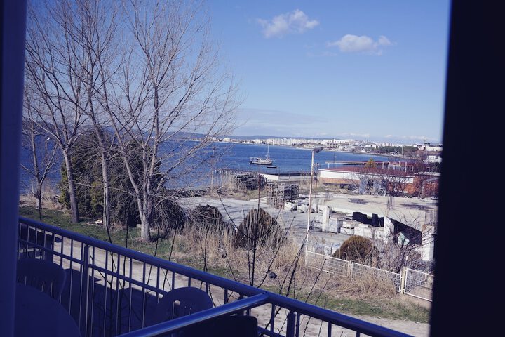 Terrace/Patio 8 of 8