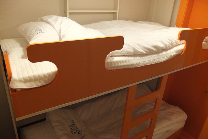 Room 8 of 46