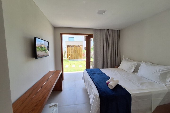 Room 2 of 44