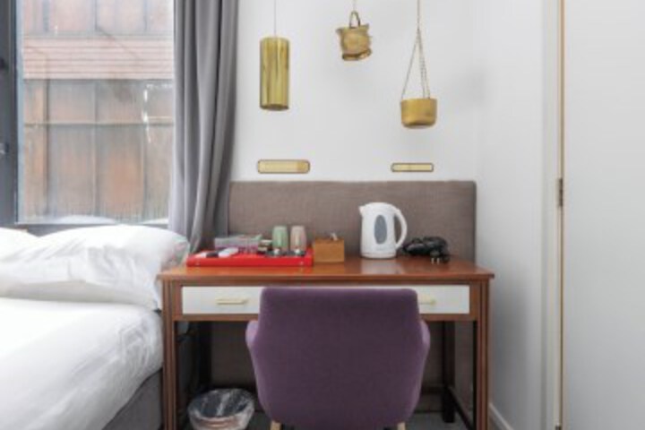 Room 32 of 109