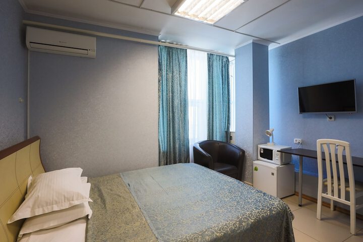 Room 11 of 61