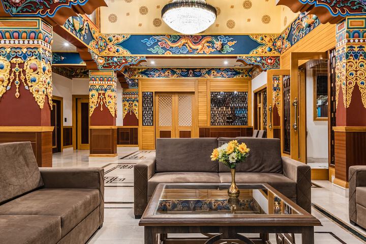 Hotel Interior 4 of 45