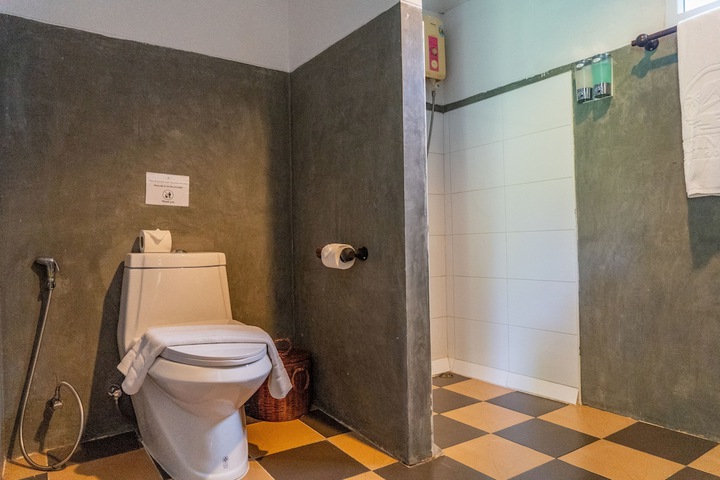 Room 17 of 61