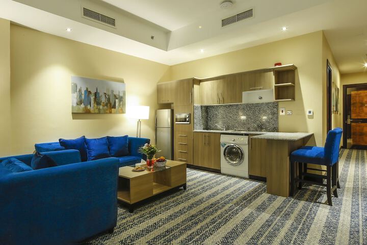 Room 10 of 26