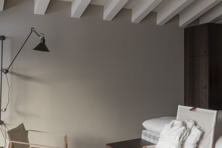Room 14 of 70