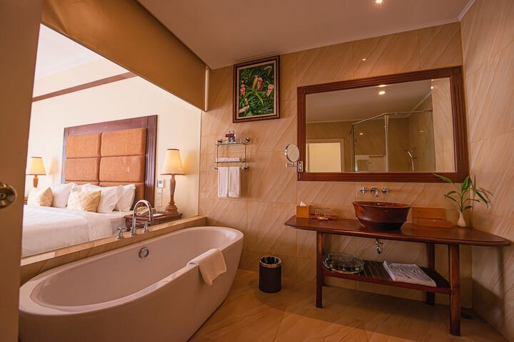 Room 30 of 113