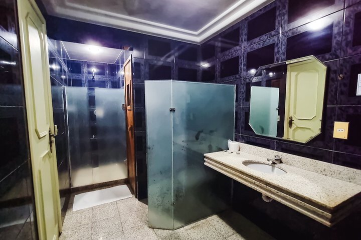 Room 58 of 72