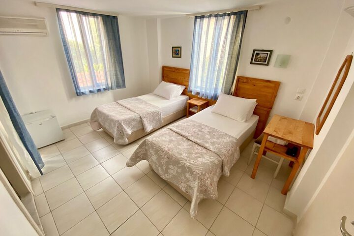 Room 20 of 49