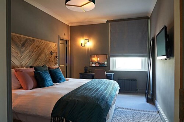 Room 19 of 41