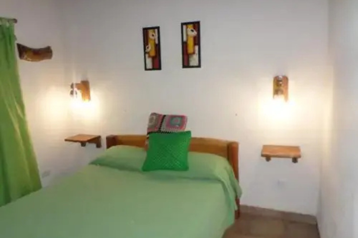 Room 4 of 11