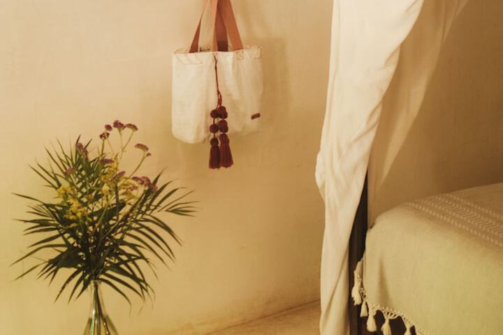 Room 15 of 60