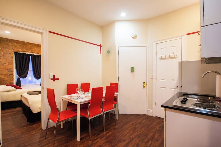 Room 47 of 125
