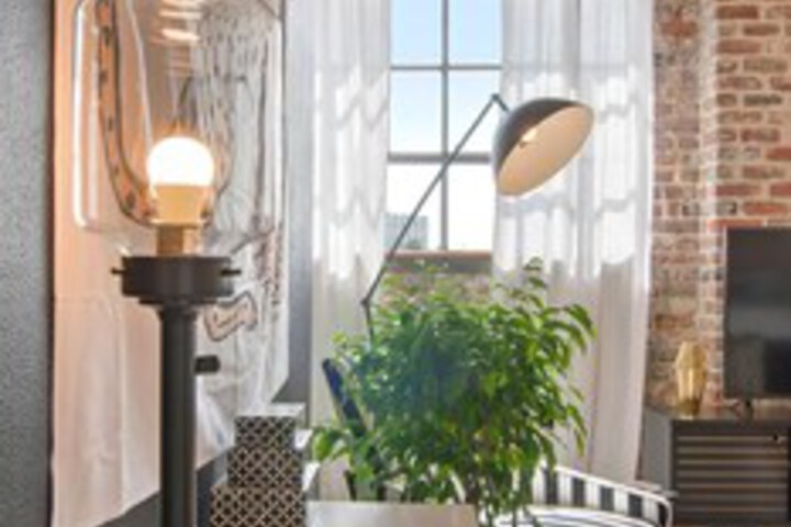 Photo of Stylish 2br 2ba Apt in Warehouse District by Domio