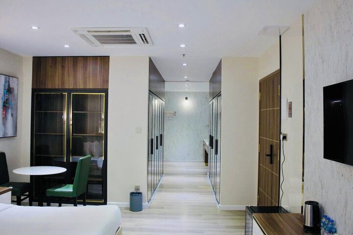 Room 34 of 45