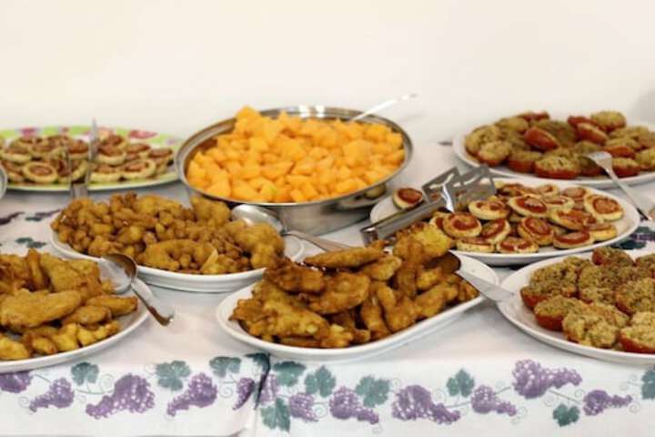 Dining 10 of 26