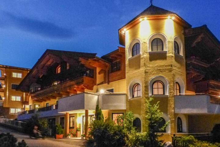 Hotel 10 of 23