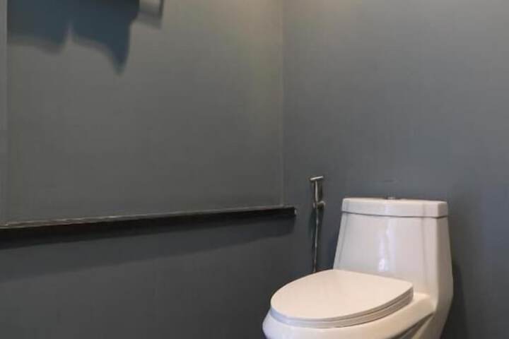 Room 35 of 52
