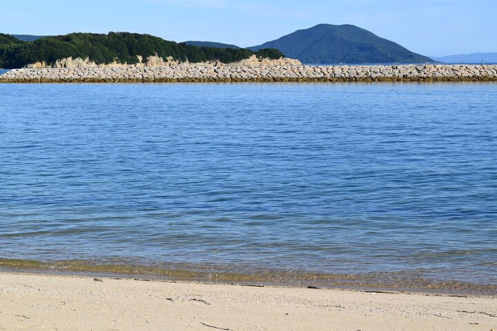 Beach 29 of 32
