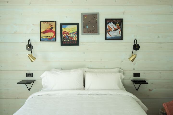 Room 10 of 47