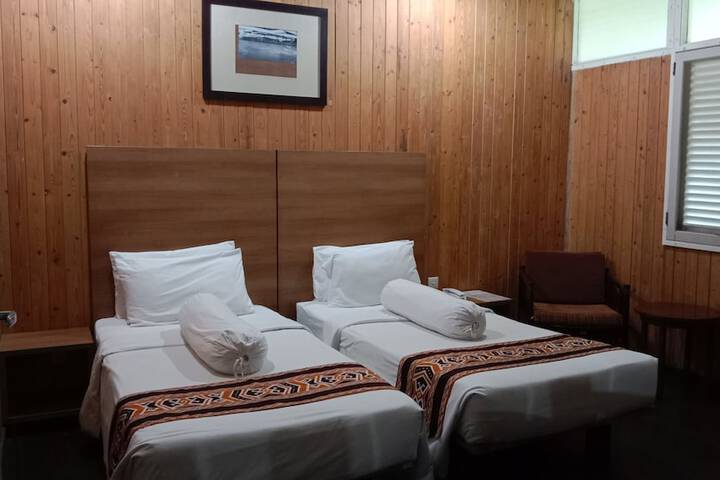 Room 7 of 20