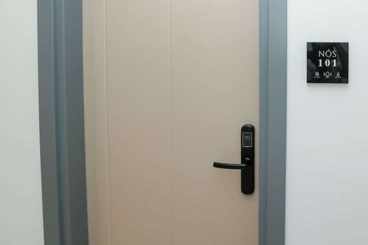 Nos Luxury Rooms