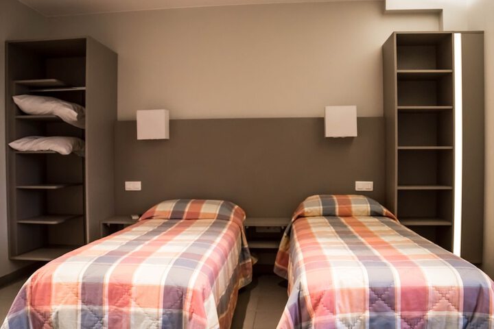 Room 13 of 56