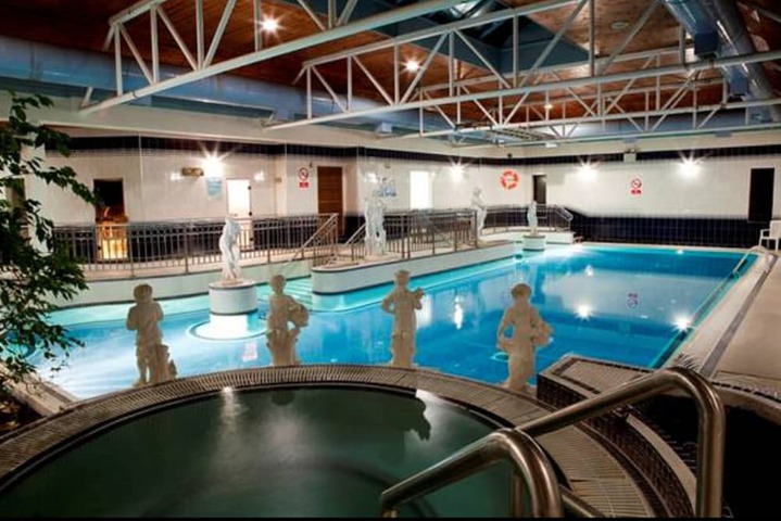 Pool 49 of 165