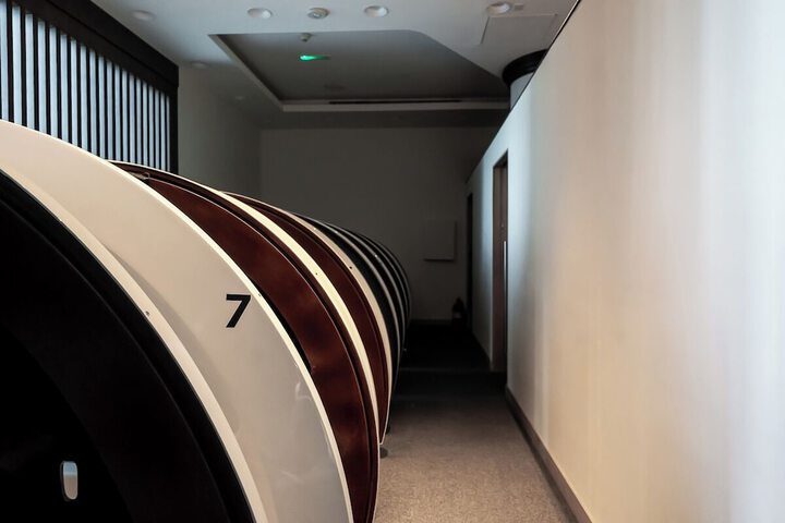 Ballroom/Hall 17 of 23